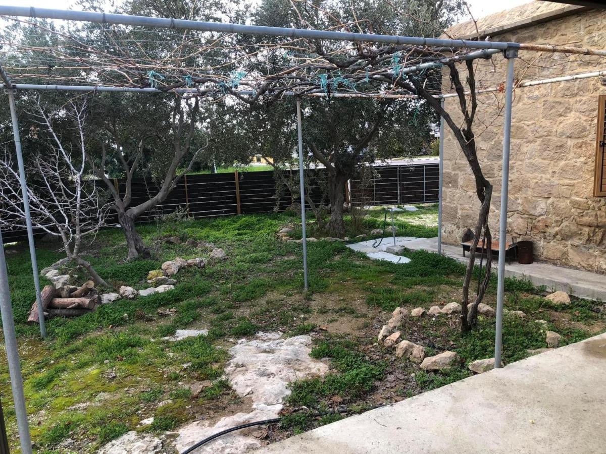 Friendly villagehous Paphos Buitenkant foto